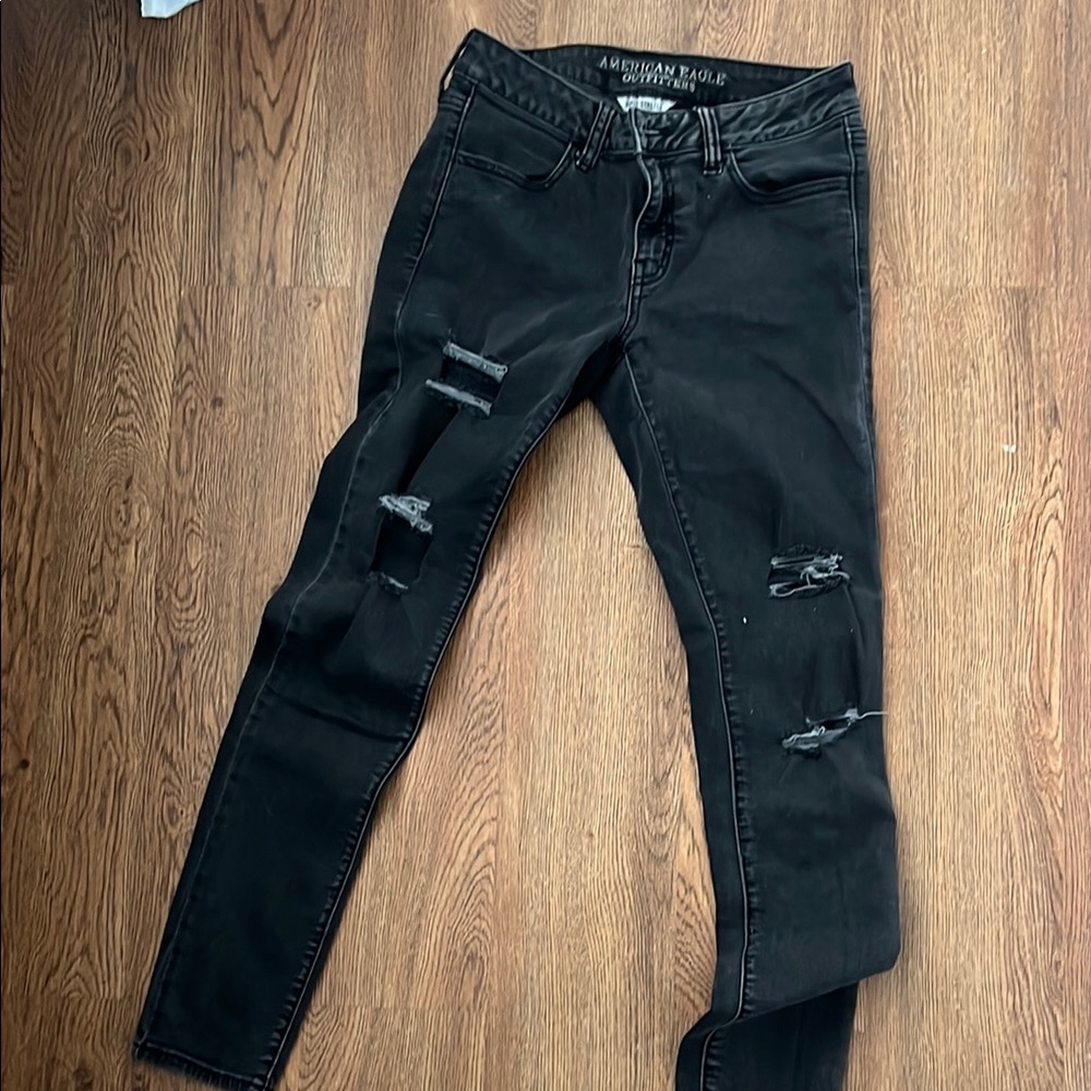 American Eagle Outfitters Black Distressed Women's Jeans